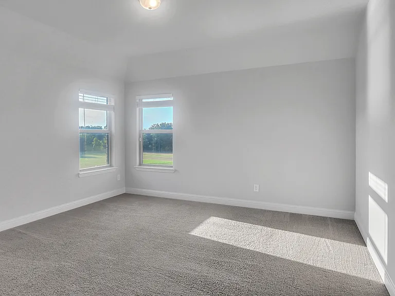 1708 Stillwater Dr — Photo 29