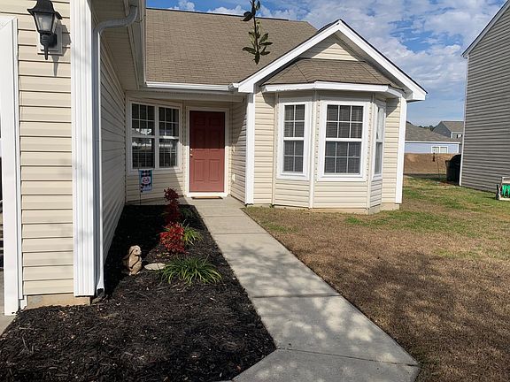 Close Front Exterior_01092023
