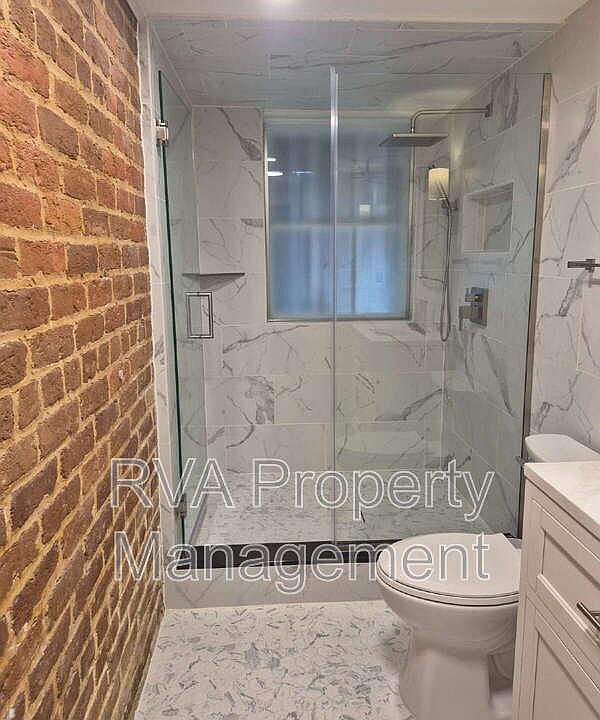 1st image of 226A High St