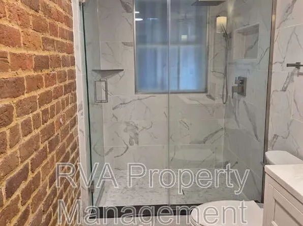 226A High St, Petersburg, VA 23803