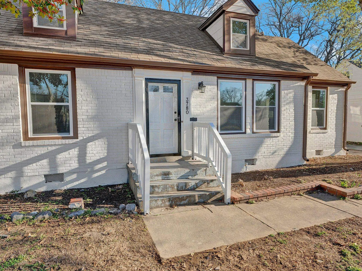 3 bed, 3.0 bath, 1745 sqft, $1,850 — Photo 3