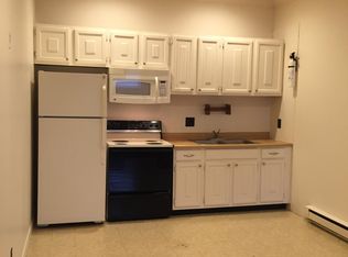 43 Easton Rd APT D, Nazareth, PA 18064