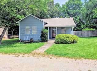 9816 Goodman Rd, Olive Branch, MS 38654