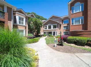 5616 Brooke Ridge Dr, Dunwoody, GA 30338