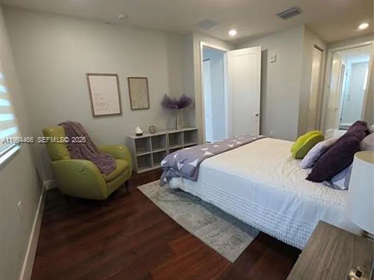 10222 NW 64th Way #302 — Photo 12