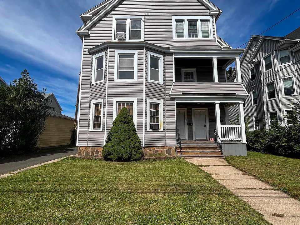 69 Kimball Dr #2