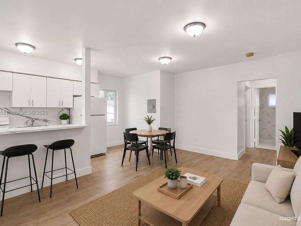 1st image of 1545 Lenox Ave APT 11