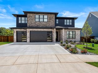 3601 Array Ave, Bentonville, AR 72713