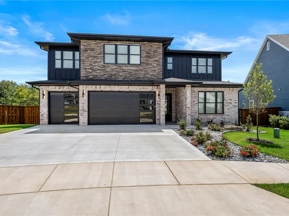 3601 Array Ave, Bentonville, AR 72713