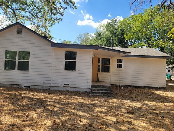 2nd image of 309 Miller St