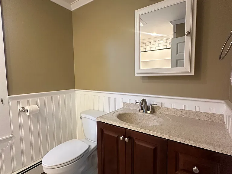 Full bathroom _ clean, updated finishes