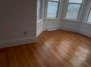 60 Elm St FLOOR 2, Lynn, MA 01905