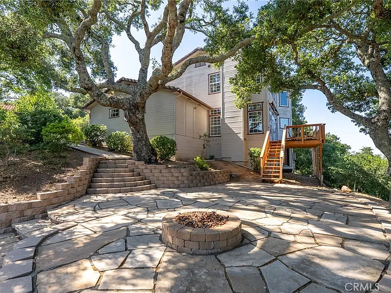 10885 San Marcos Rd — Photo 31