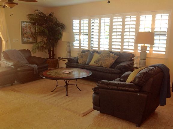 Plantation shutters