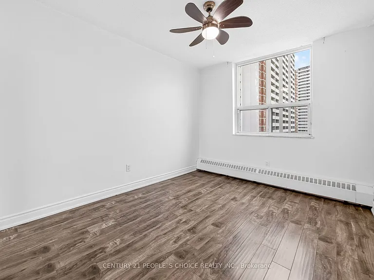 3390 Weston Rd #902 — Photo 27