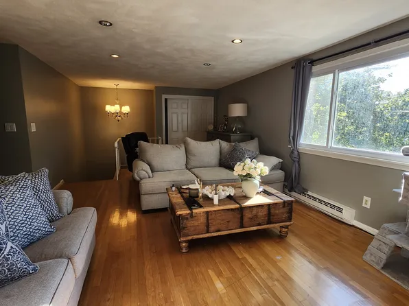 5 Hawthorne St, Belmont, MA 02478