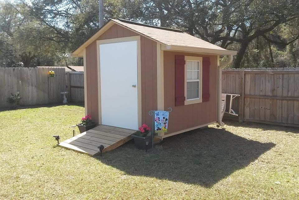 2nd image of 4475 Winona Ln