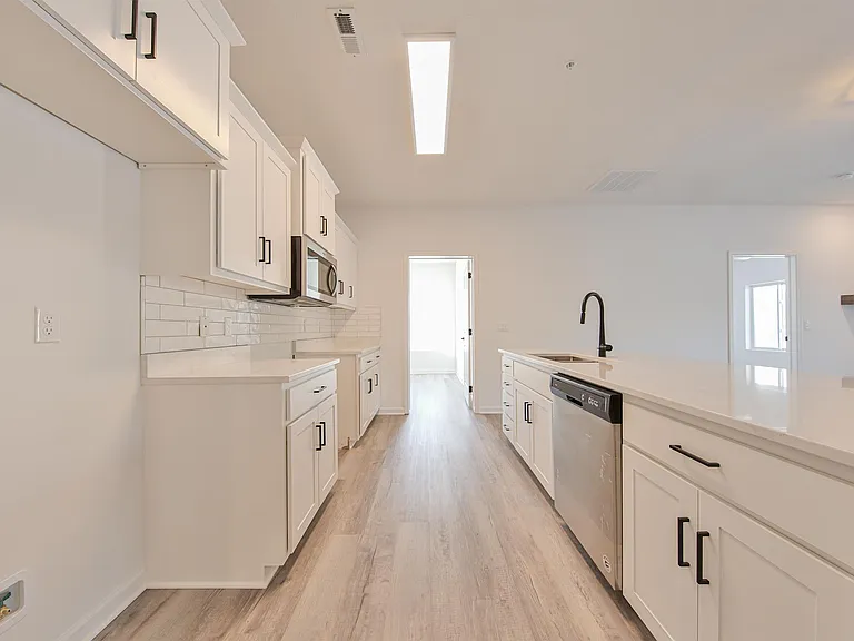 Bellbrook Apartments — Photo 15