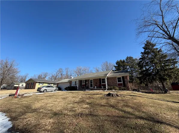 952 N Linden Ave, Decatur, IL 62522