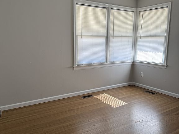 5th image of 1205 Jackson St