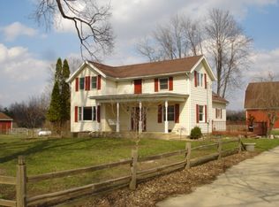 9481 Colby Lake Rd, Laingsburg, MI 48848