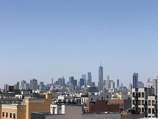 Rented by Manhattan Management LLC | media 63