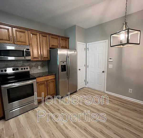 9032 Bishop Crest Ln — Photo 10