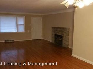 6919 Forest Hill Dr, Saint Louis, MO 63121