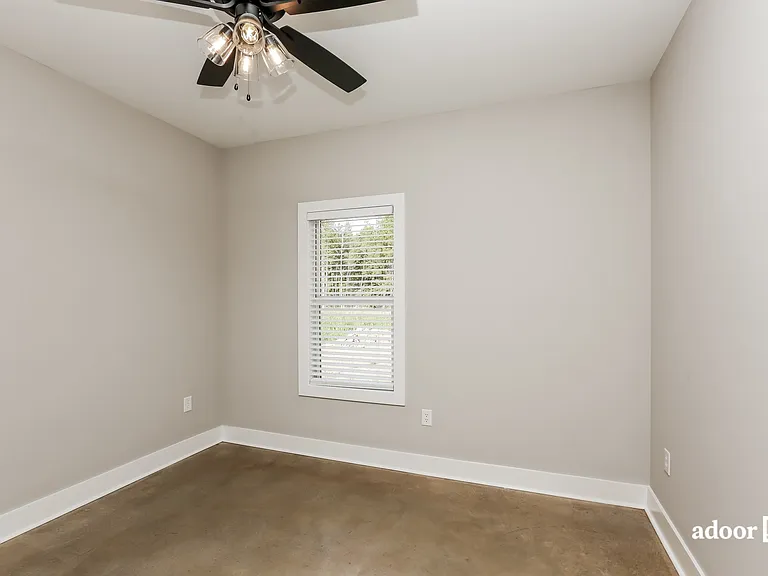 138 Shelby Mae Cir — Photo 7