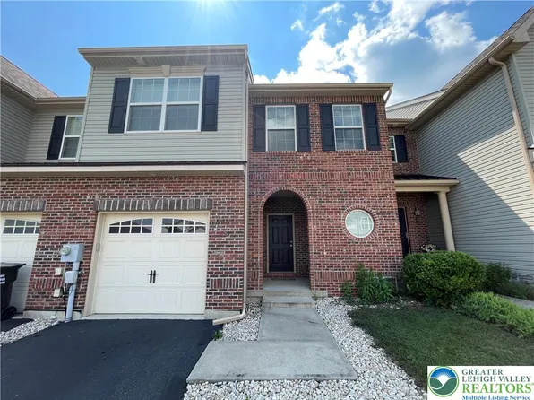 637 Mulberry Dr, Nazareth, PA 18064