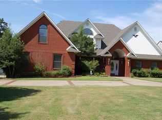 809 Skyline Dr, Van Buren, AR 72956