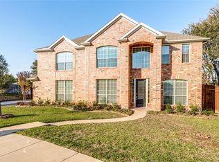 5733 Soapberry Dr, Fort Worth, TX 76244