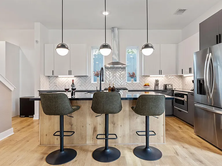515 Altic St — Photo 27