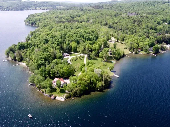 101 Rossiters Pt, Morgan, VT 05853