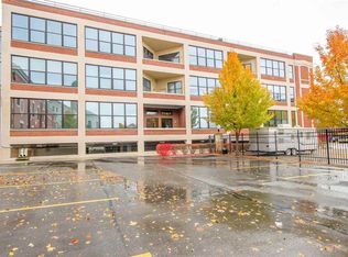 109 W Washington Ave APT 20, Jackson, MI 49201