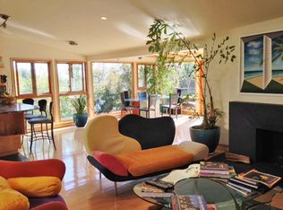 333 N Bonhill Rd, Los Angeles, CA 90049