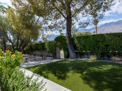 402 N Orchid Tree Ln, Palm Springs, CA, 92262