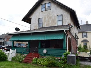 665 W Tuscarawas Ave, Barberton, OH 44203