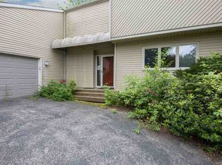 5177 Wilderness Trl, Rockford, IL