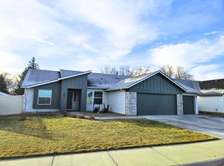 943 E 18 N, Mountain Home, ID 83647