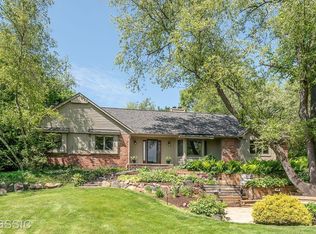 7571 Kilkenny Dr, Brighton, MI