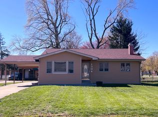 1304 Kenneth Dr, Rantoul, IL 61866