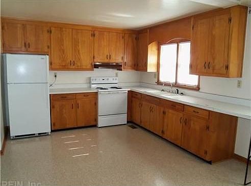 2nd image of 4103 3rd St