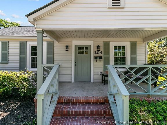 5th image of 204 Kirkland Dr