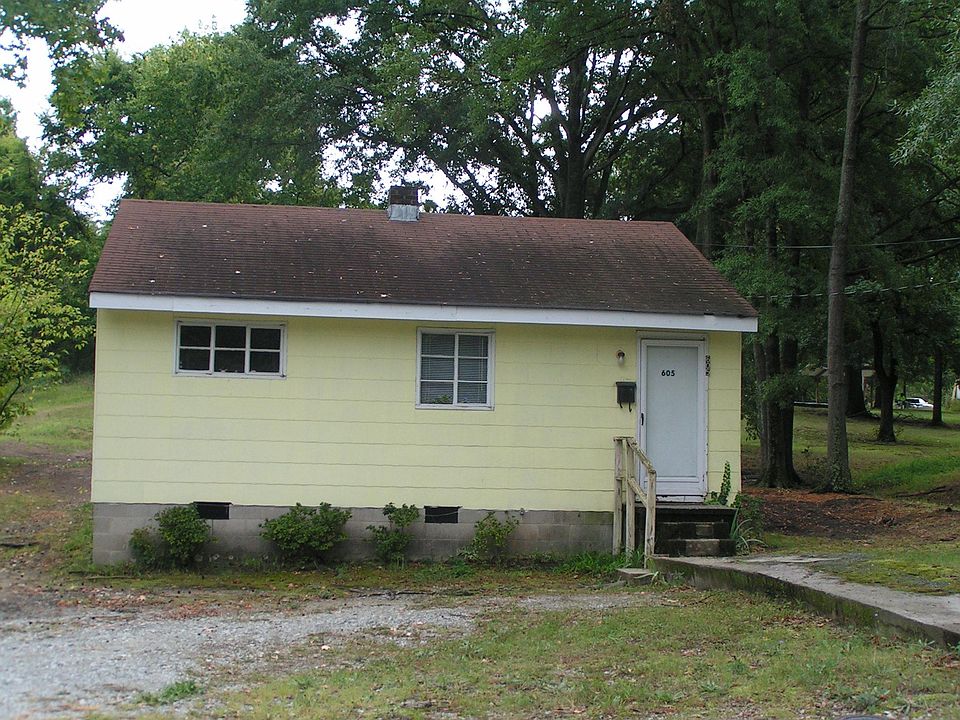 1st image of 607 Granite St