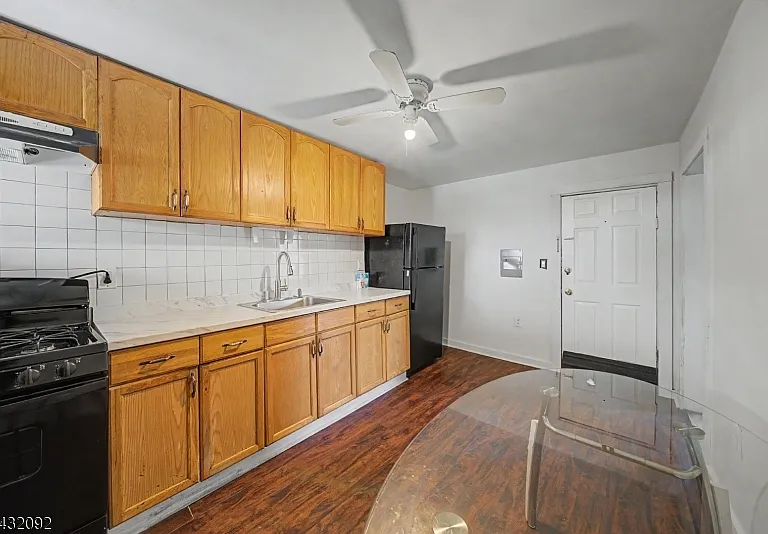 309 Main St #3 — Photo 1