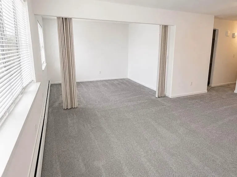 5845 78th St #2F — Photo 3