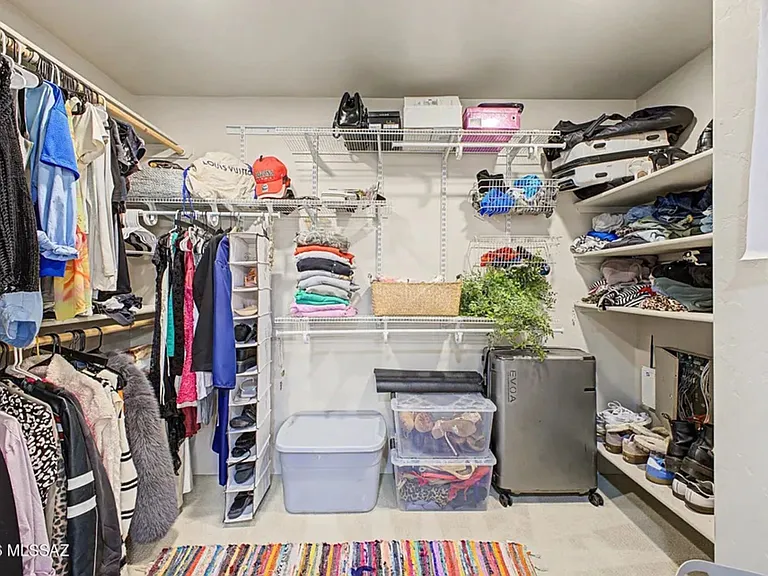 4112 N Thurston Ln #100 — Photo 2