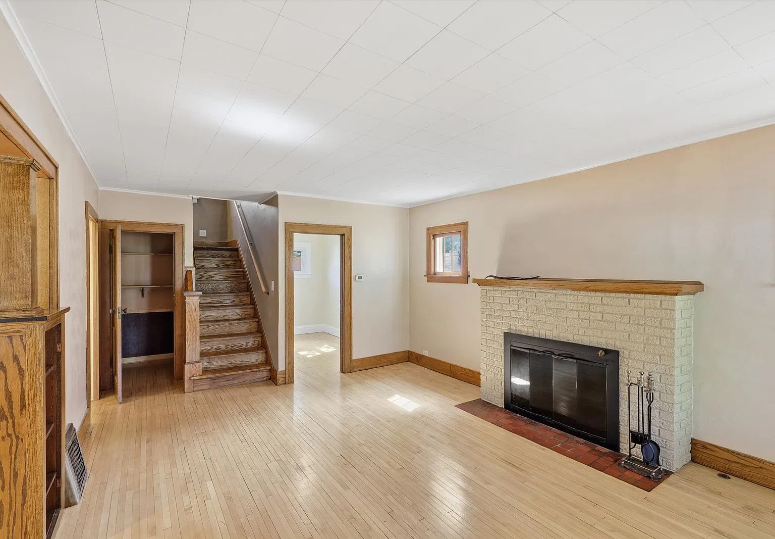 3210 2nd Avenue West - 1 — Photo 2