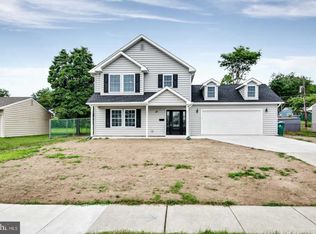 60 Basswood Rd, Levittown, PA 19057